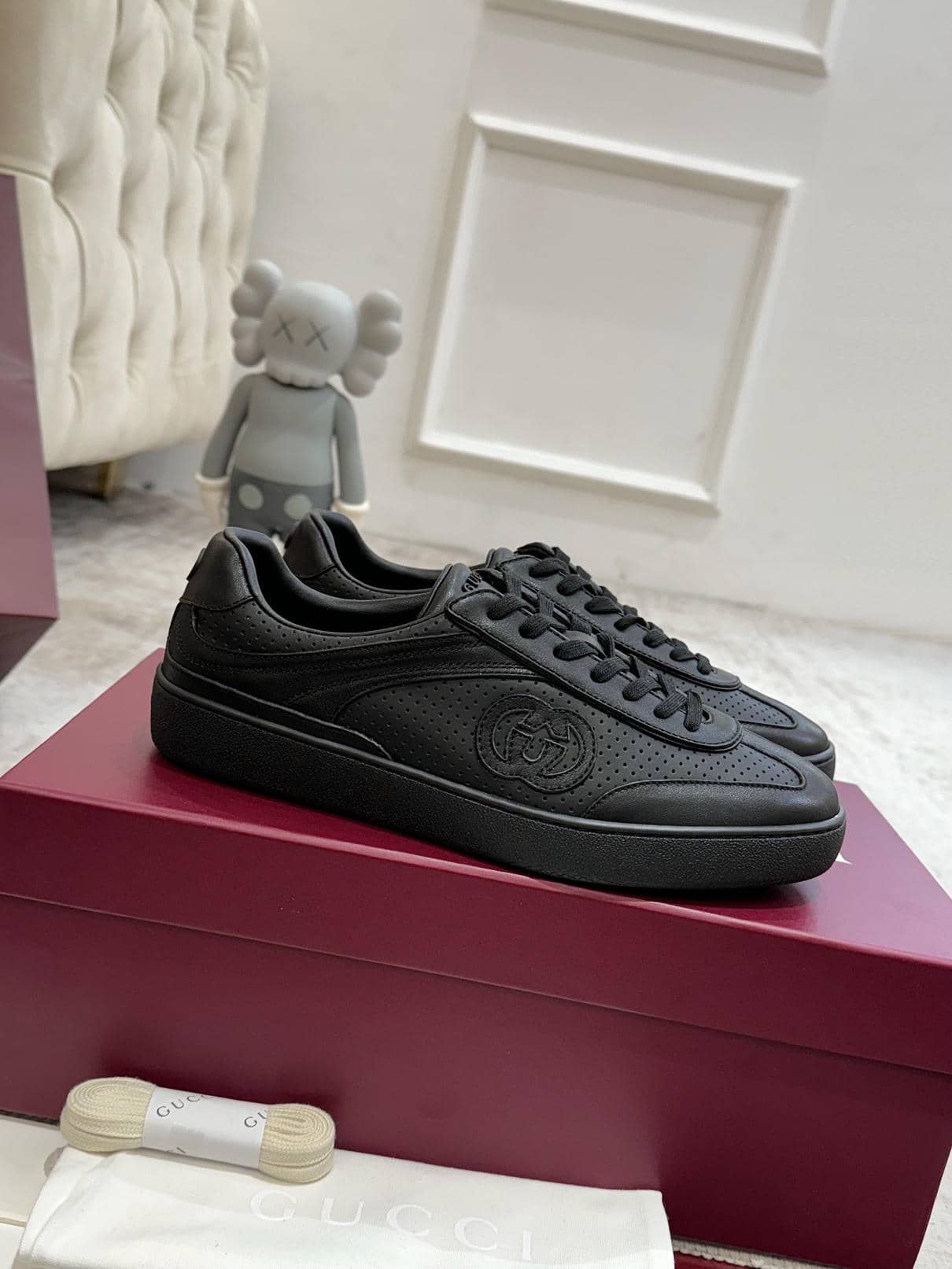 0024 Sneaker